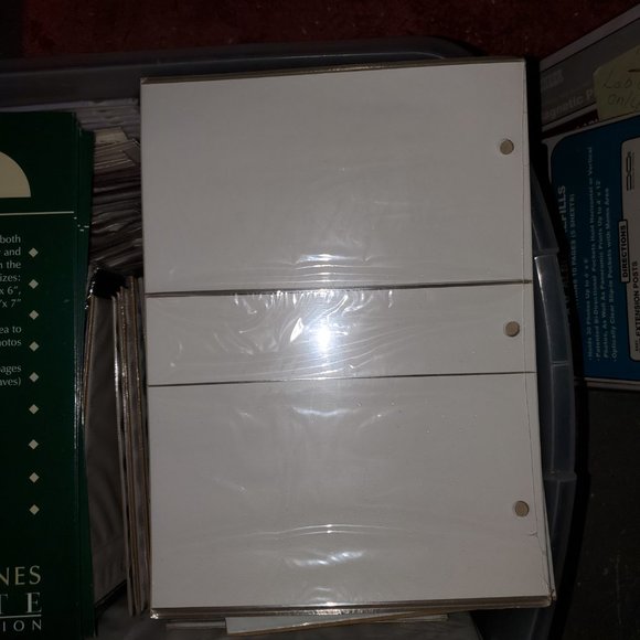 Burnes Elite Collection - 3 Ring 5x7 Memo Pocket Photo Album 10 Refill Pages #68 - Picture 2 of 2